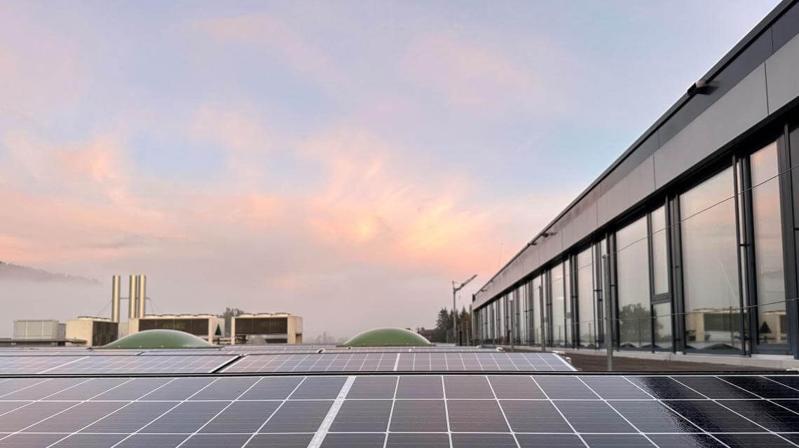 iST_area_solar