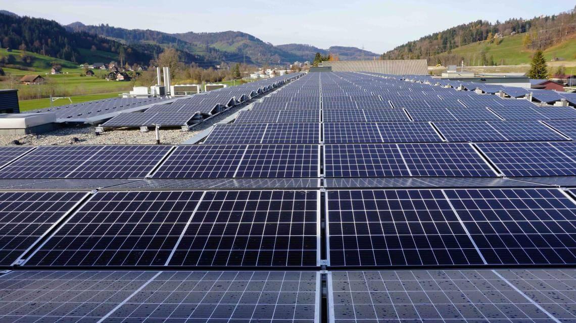 iST_solarpanels