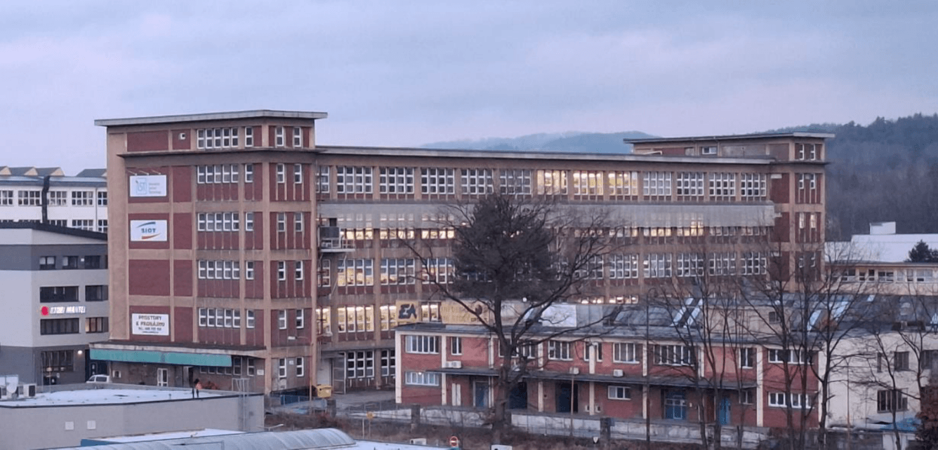 Existing M2 building iST Roznov
