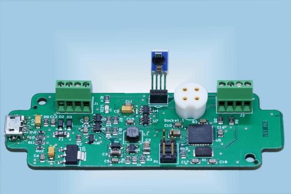 Evaluation_board_with_HYT221